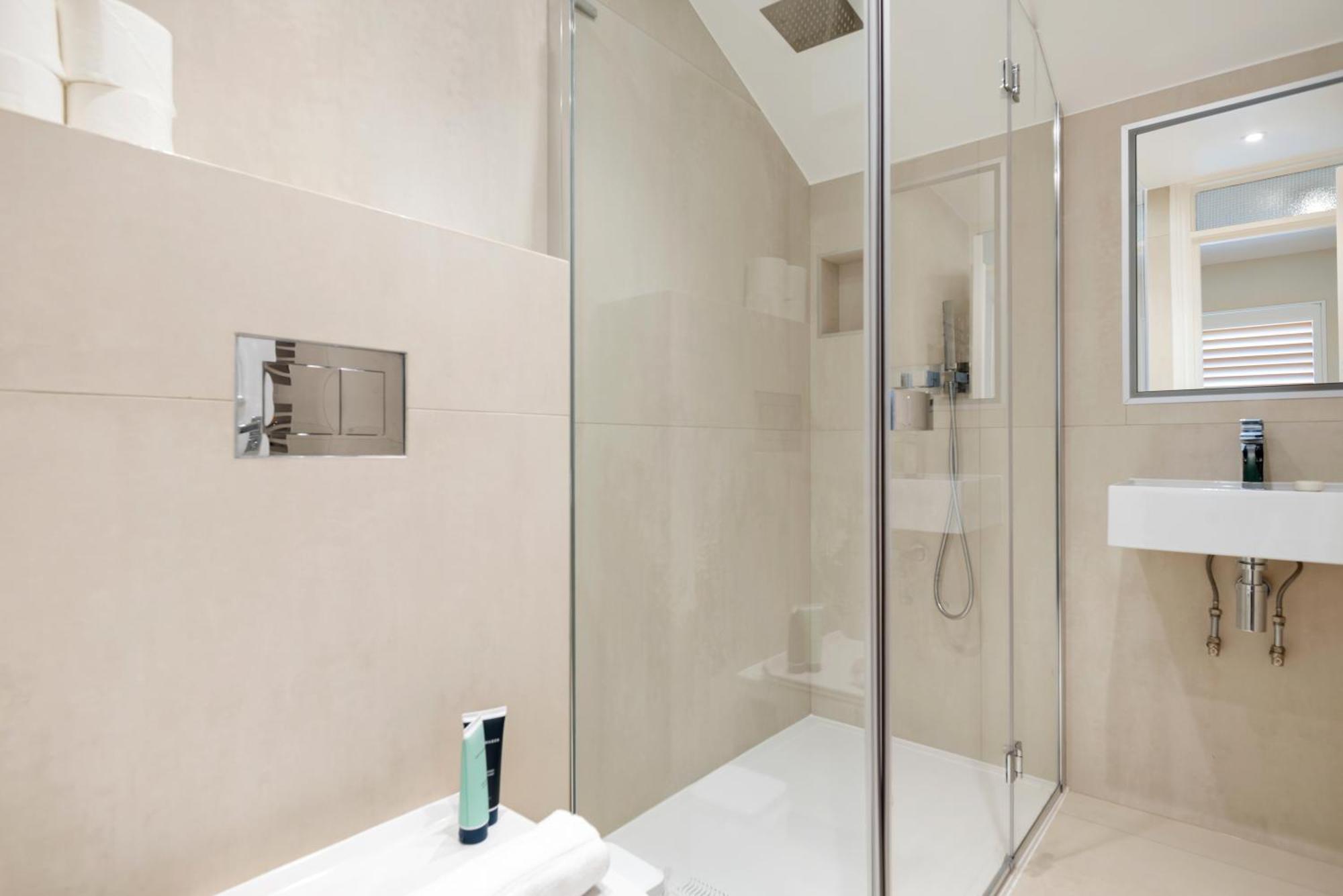 Bright 1 Bedroom Apartment Near Edgware Road Londra Exterior foto
